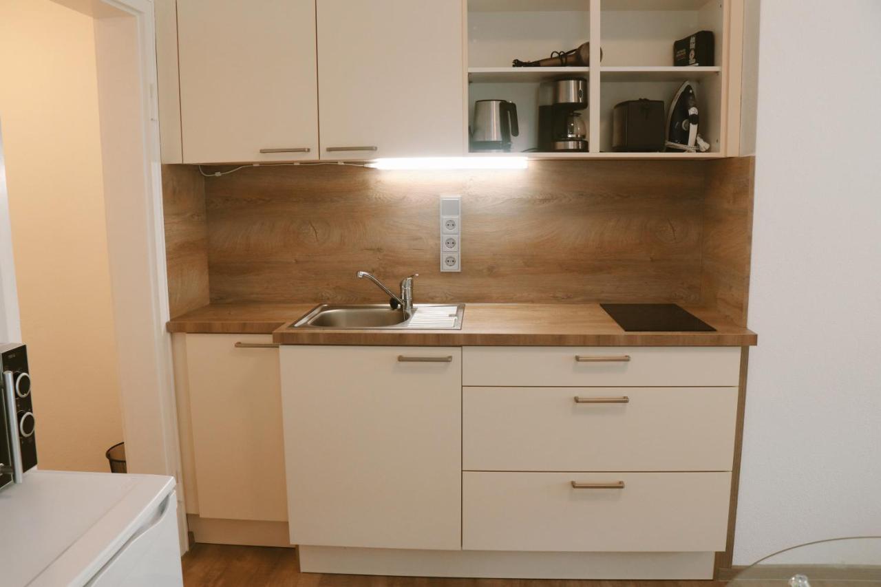 Helles Apartment Fuer 1-2 Pers. Mit Parkplatz Und Wifi Kraiburg am Inn Luaran gambar